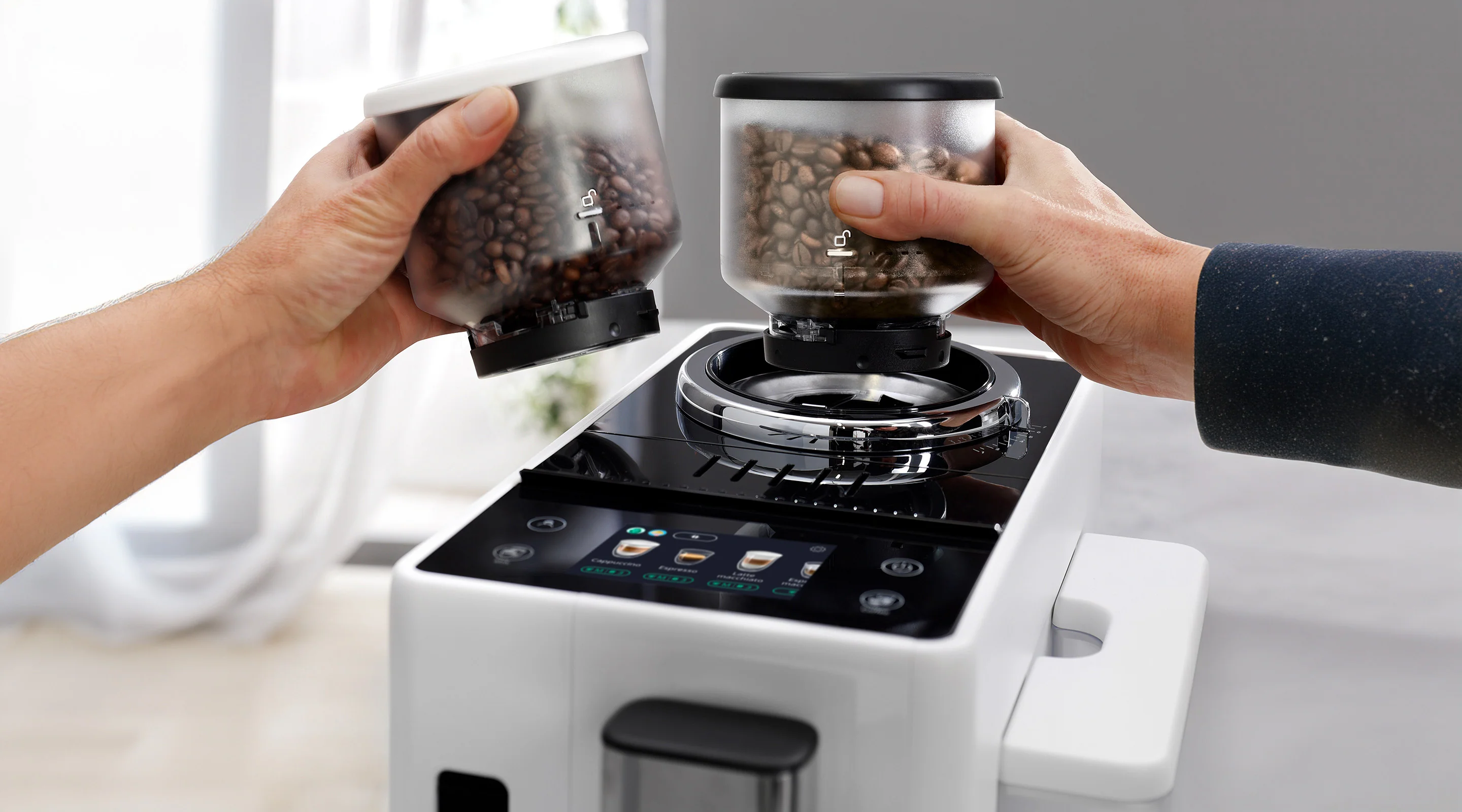 De'Longhi Rivelia Automatic Coffee Machine - Image 4
